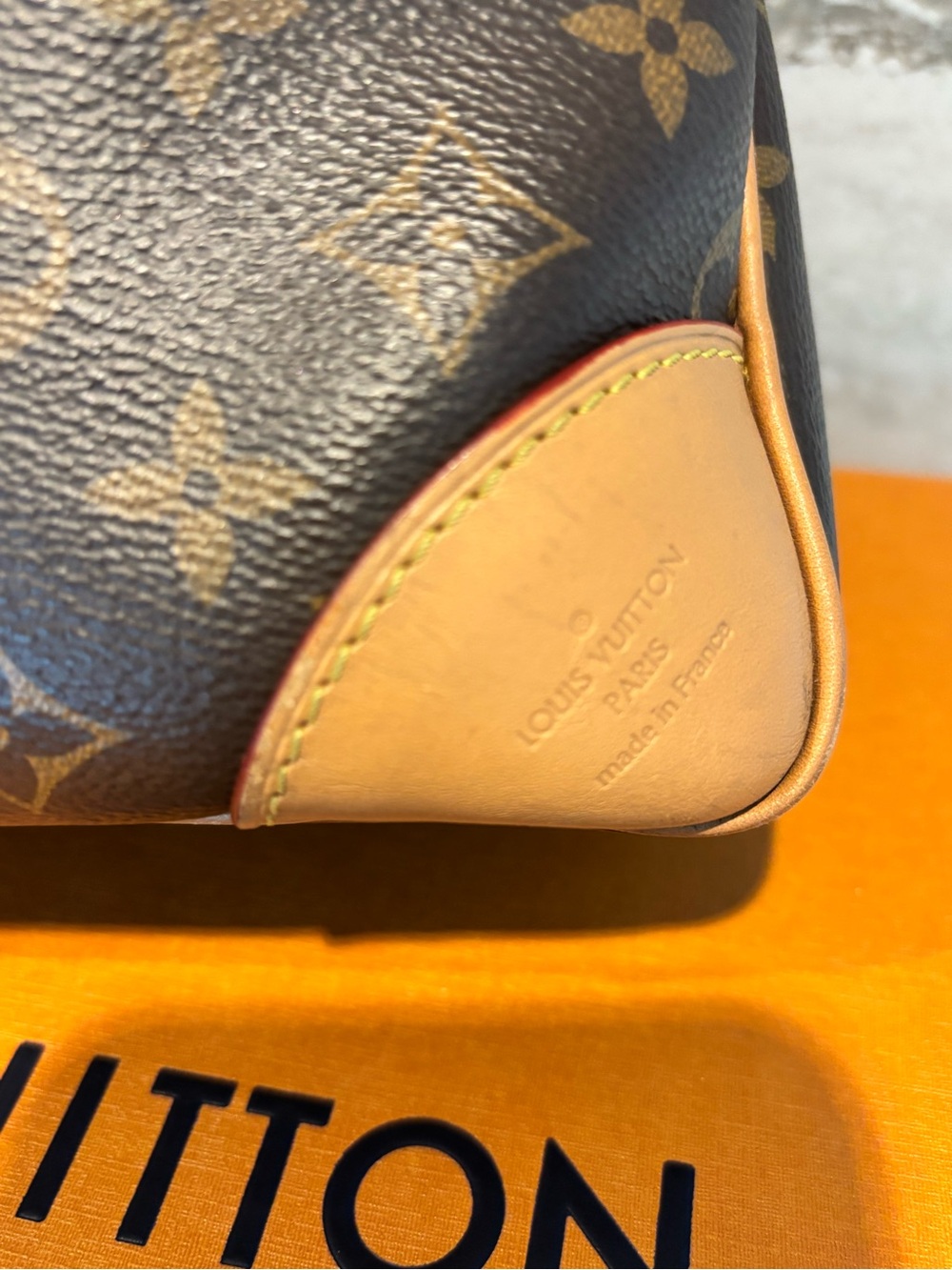 LOUIS VUITTON Monogram Odeon MM in Natural. - Picture 8 of 13